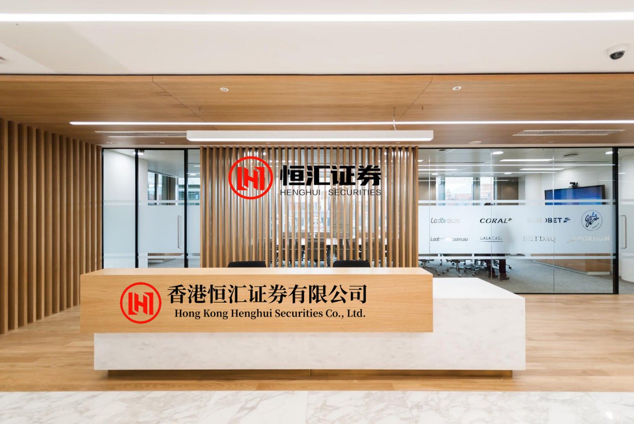 策略操盘 斯诺克22日凌晨战报：奥沙利文7比2领先贺国强，半只脚踏进16强